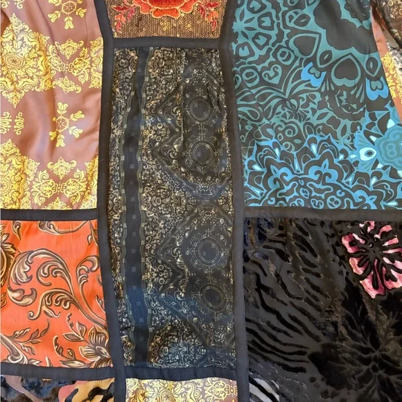 Soft Surroundings Bohemian Patchwork Tunic | Velvet Burnout | Petite Small (PS) - Picture 4 of 6